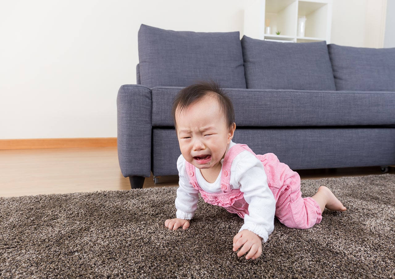 赤ちゃんの後追いって いつから ギャン泣きされずに離れる方法は Fam S Baby