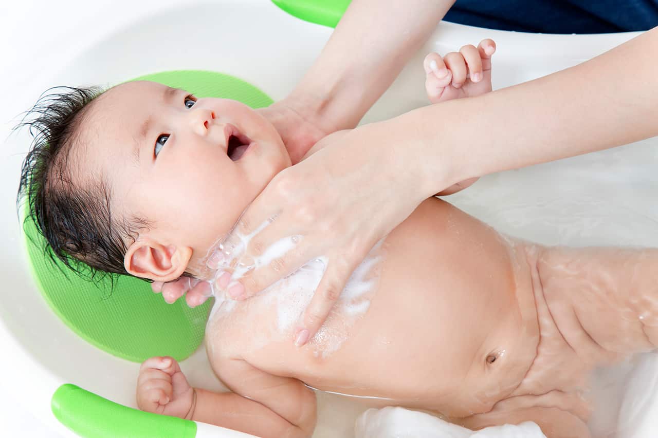 デリケートな赤ちゃんの肌にも使える石鹸の選び方 入浴時の注意点 Fam S Baby