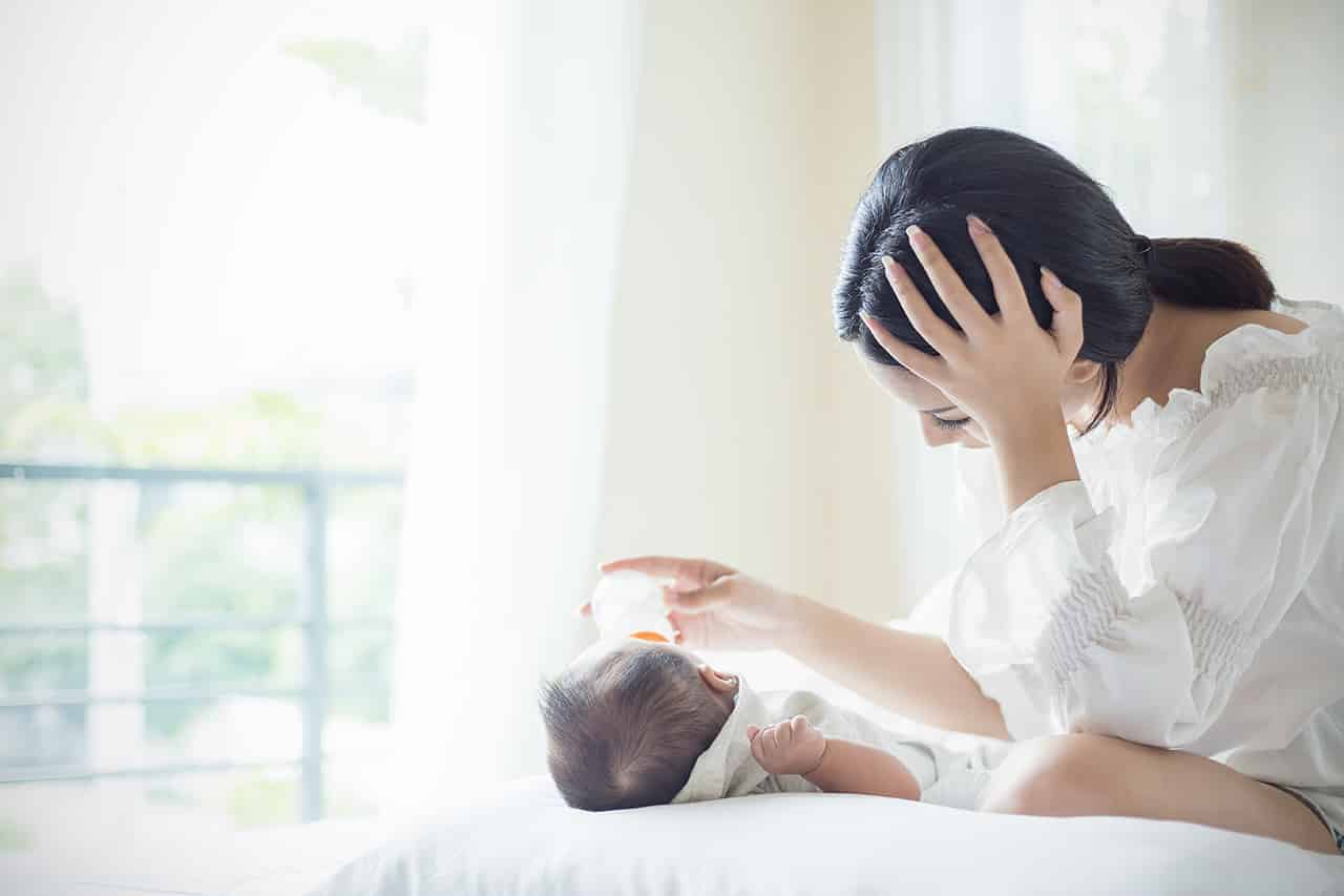 赤ちゃんが寝ないと悩む方必見 原因と寝かせるためのポイントを解説 Fam S Baby