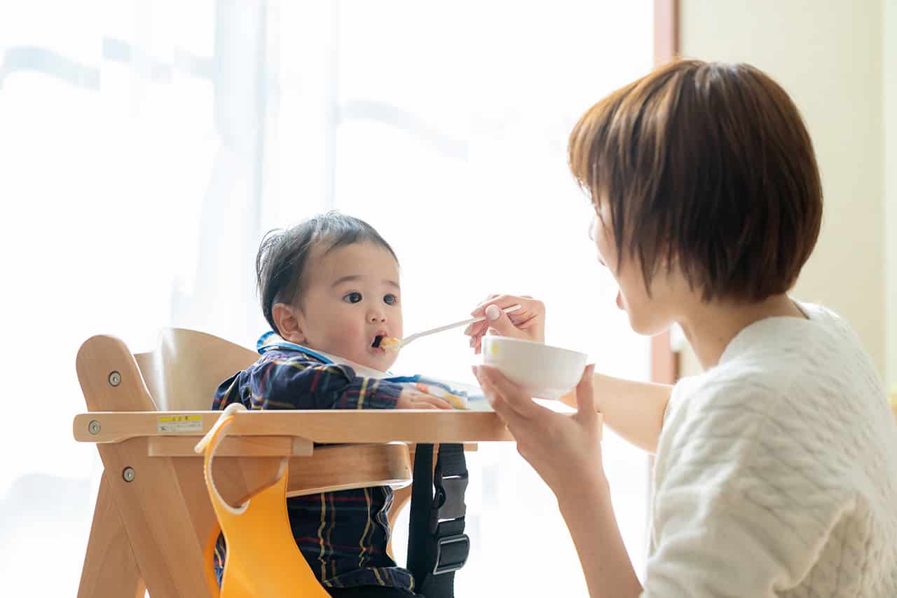 赤ちゃんの口内炎の原因とは 対処法や治るまでの注意点も解説 Fam S Baby
