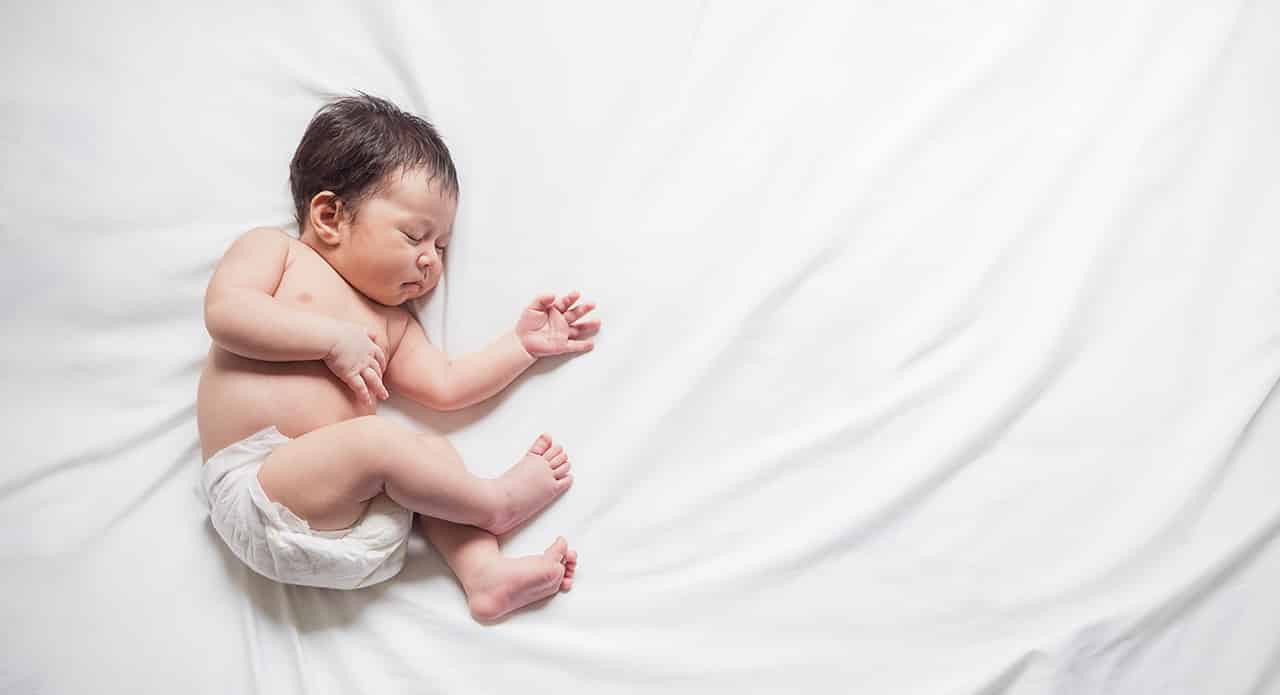 赤ちゃんの頭の形は矯正できる 矯正方法や時期 注意点などを解説 Fam S Baby