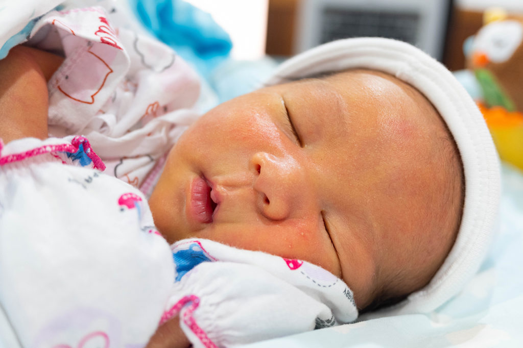 赤ちゃんの黄疸はよく出るもの？症状と注意が必要な場合について解説 Fam's Baby