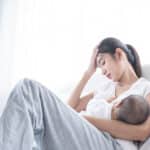 母乳が出ないのはなぜ?母乳が出ないときの原因と対処法