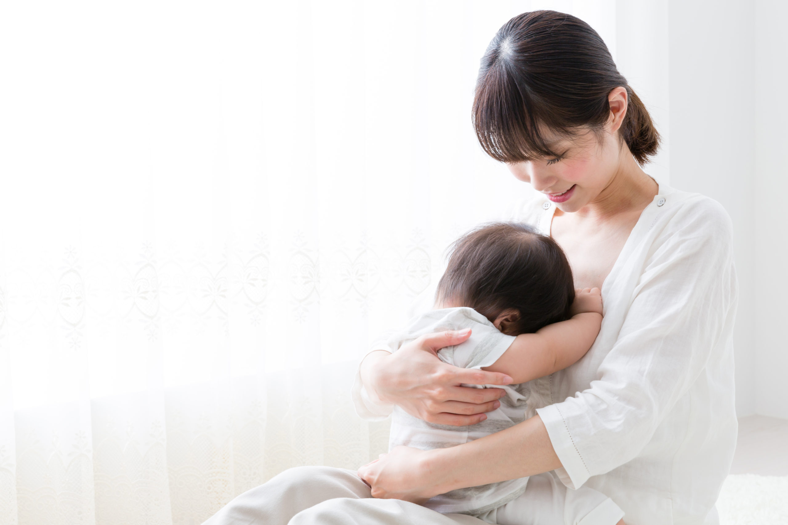 赤ちゃんが苦しそうにむせる 赤ちゃんがむせる原因と対処法を解説 Fam S Baby