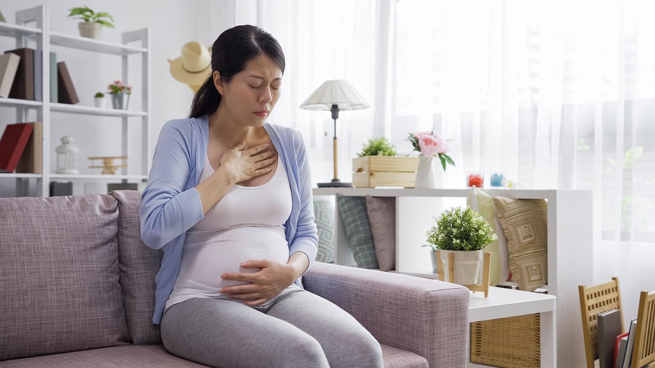 つわりはいつまで続くの つわりの時期や原因 少しでも楽にする方法を解説 Fam S Baby