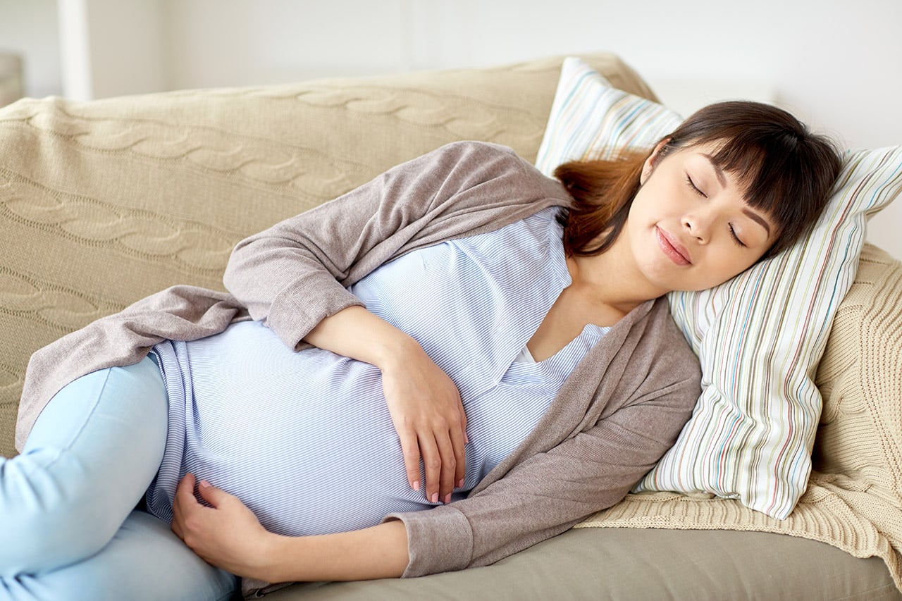 妊婦におすすめの寝方とは 楽な寝方や しない方が良い寝方を徹底解説 Fam S Baby